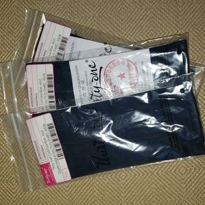 Thirtyone adult face masks 3 Navy, 1 twinkle tree Adjust straps Metal Nose